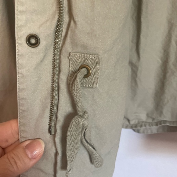 Sigrid Olsen Sage Green Utility Cargo Zip Up Drawstring Jacket Size 12 - Picture 12 of 14